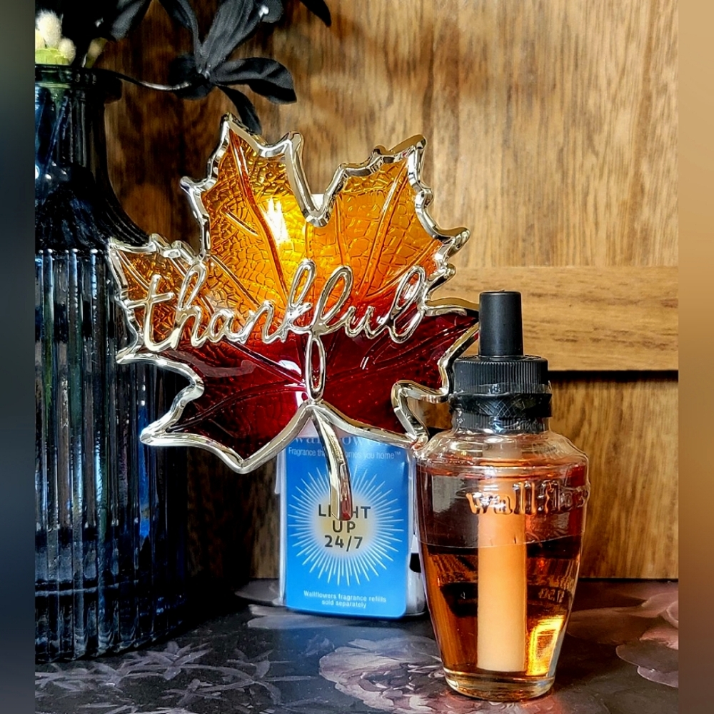 B&BW Ombre Thankful Maple Leaf Wallflower Plug and Refill
